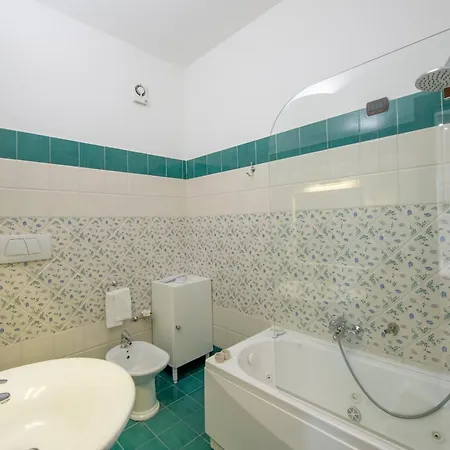 Exclusive On The Coast, 300 Steps From The Road By Wonder Tour أمالفي